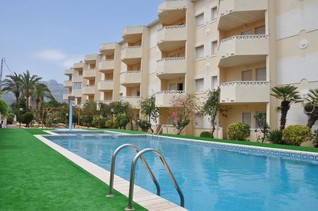 Apartamentos Las Rosas Дения Экстерьер фото
